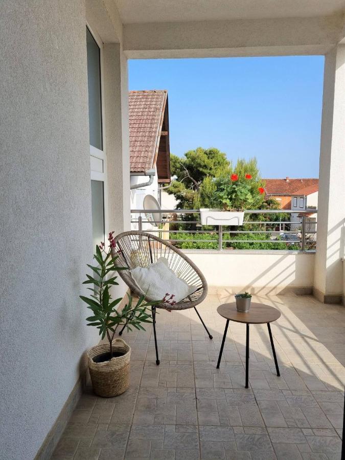 Lux Apartments Vodice Exteriör bild